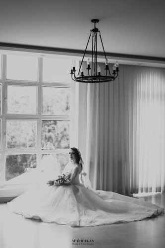 lebas aroos sefid flora 136